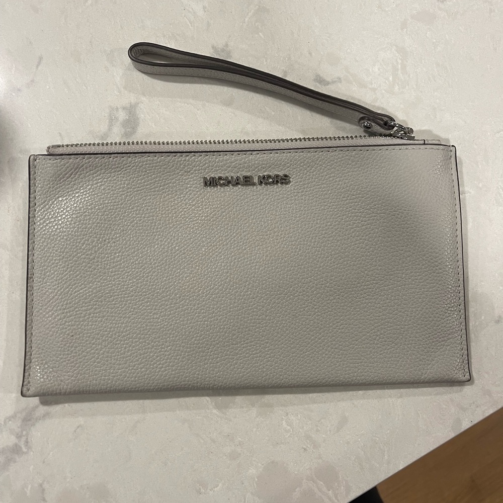 Michael Kors Wristlet
